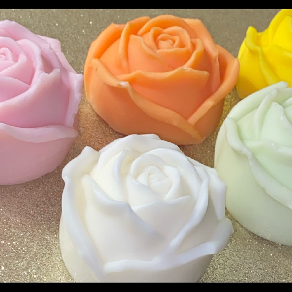 Bath and body works wax roses
